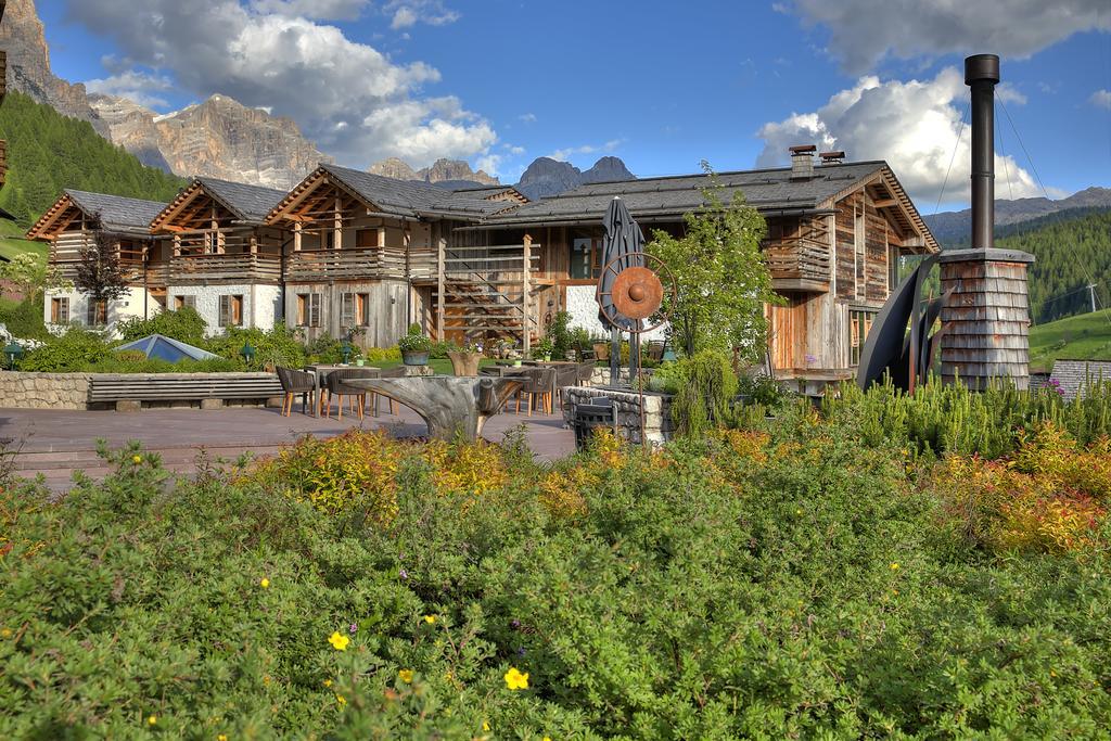 Hotel Fanes San Cassiano  Exterior foto