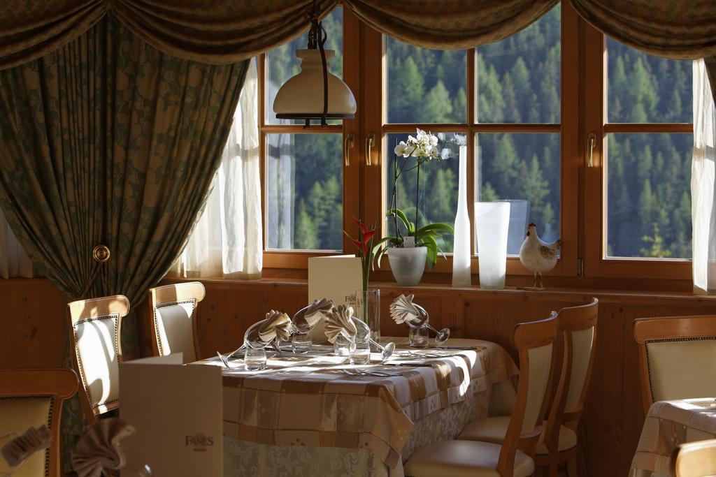 Hotel Fanes San Cassiano  Exterior foto
